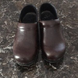 Dansko brown leather clogs size 39